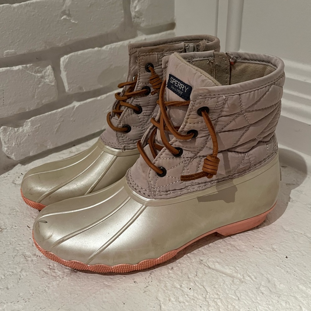 Sperry Duck Boots Gold Size 5